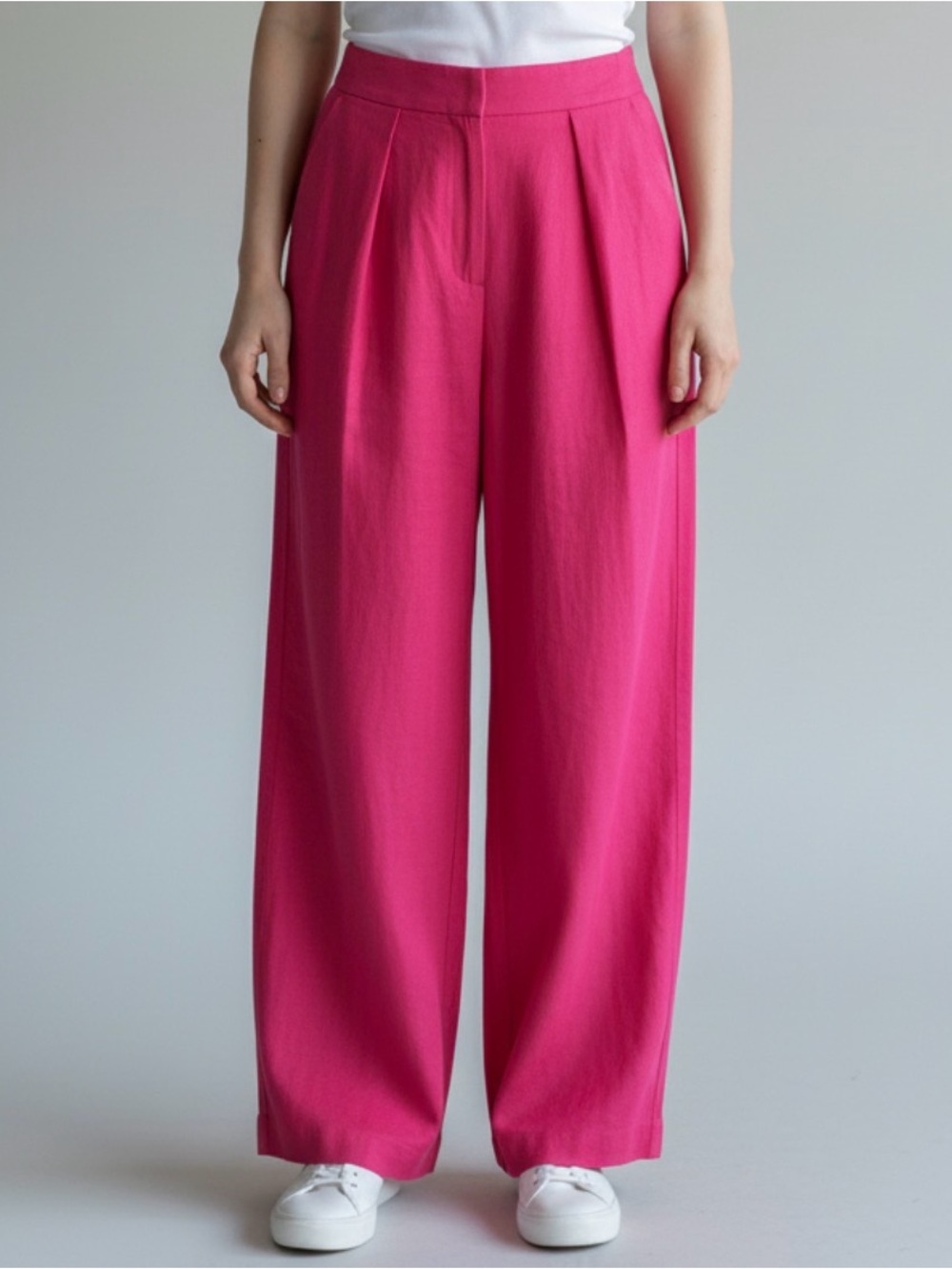 SHEIN Wide-Leg High-Rise Pleated Front Pants